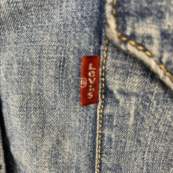 Levis jacket - Picture 2 of 6